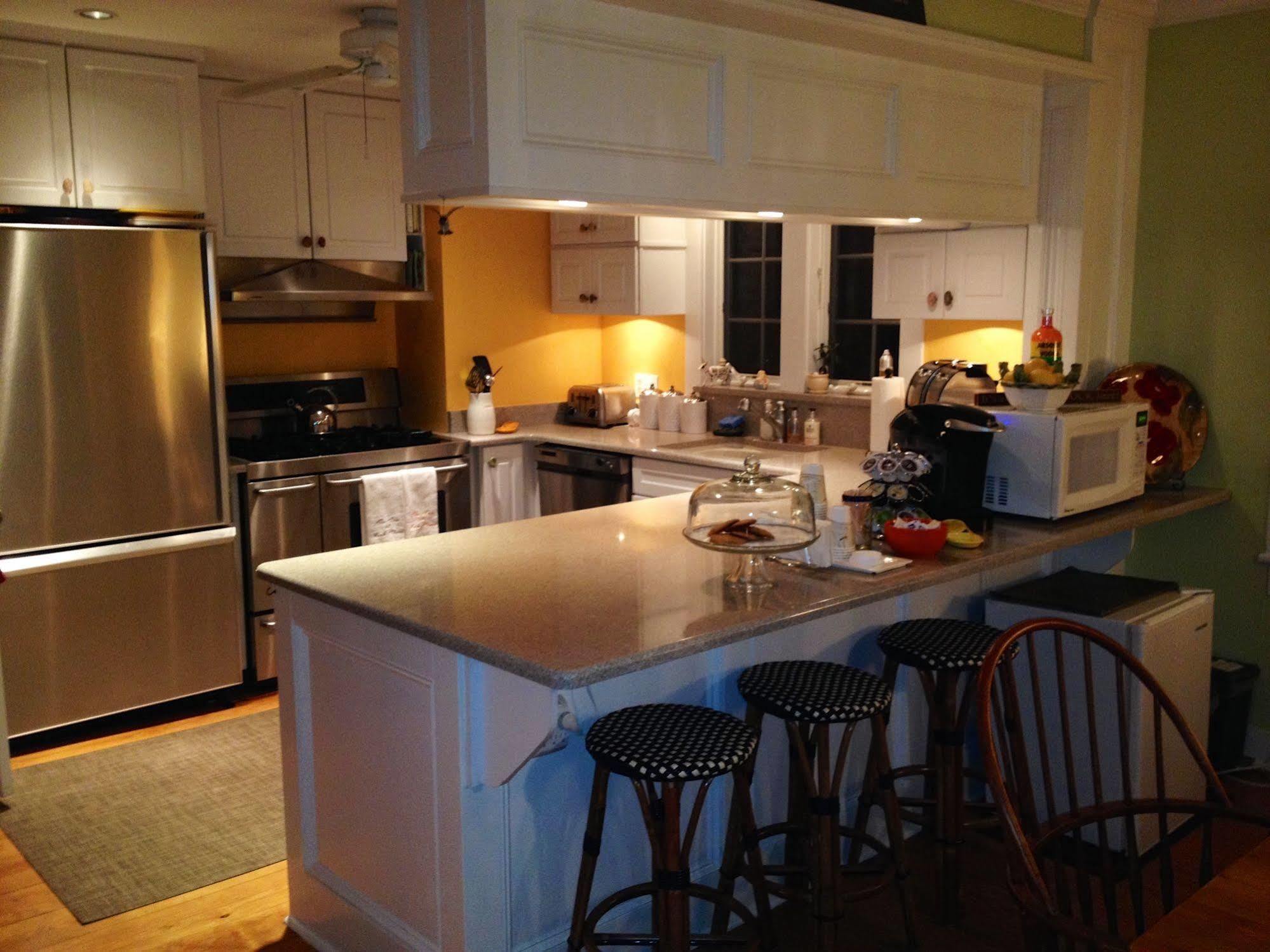 Inn At Cook Street Provincetown Bagian luar foto